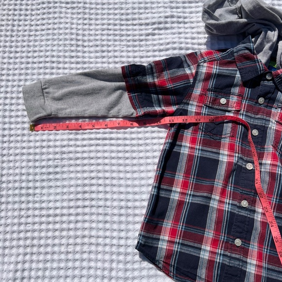 Greendog Flannel Shirt with Gray Hoodie and Long Sleeves - Picture 14 of 14